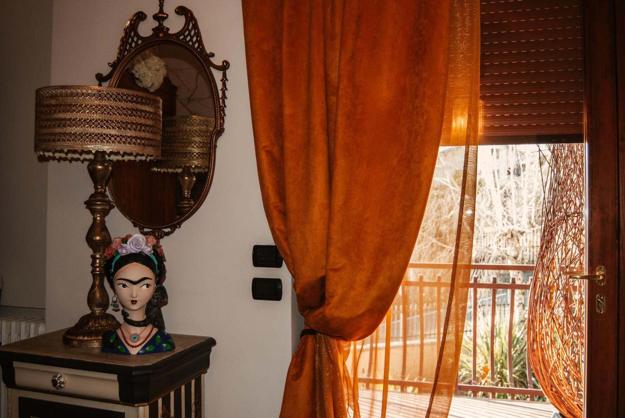 Welcome Traveller Frida'S Rooms Caprino Veronese Exteriör bild