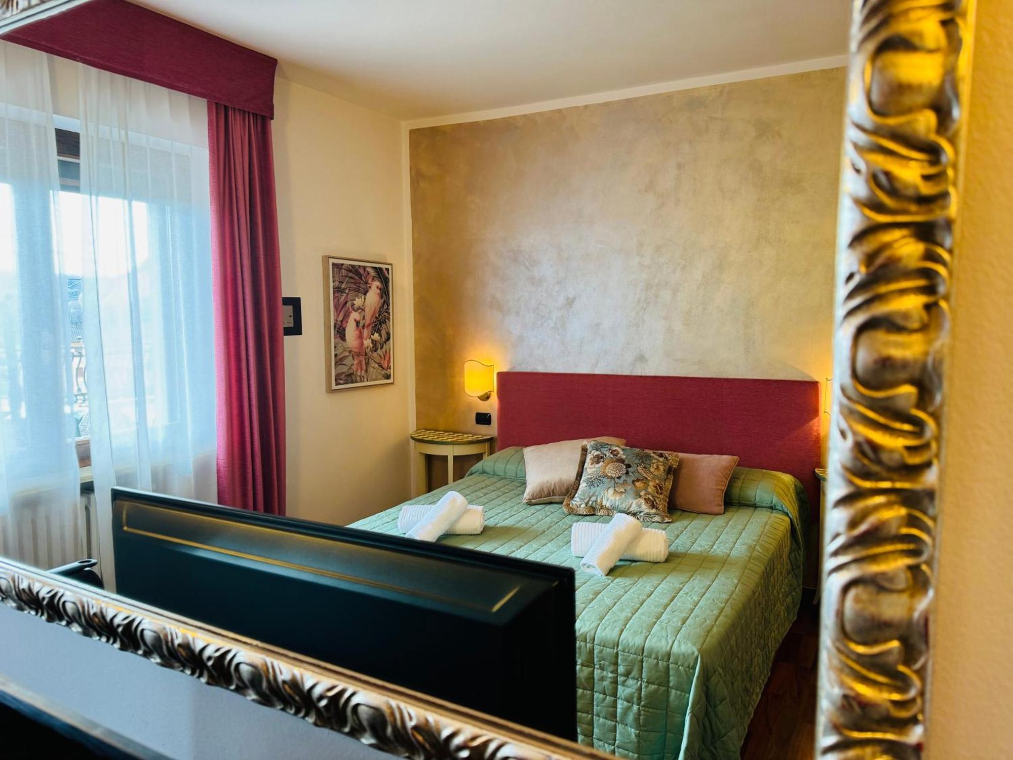 Welcome Traveller Frida'S Rooms Caprino Veronese Exteriör bild